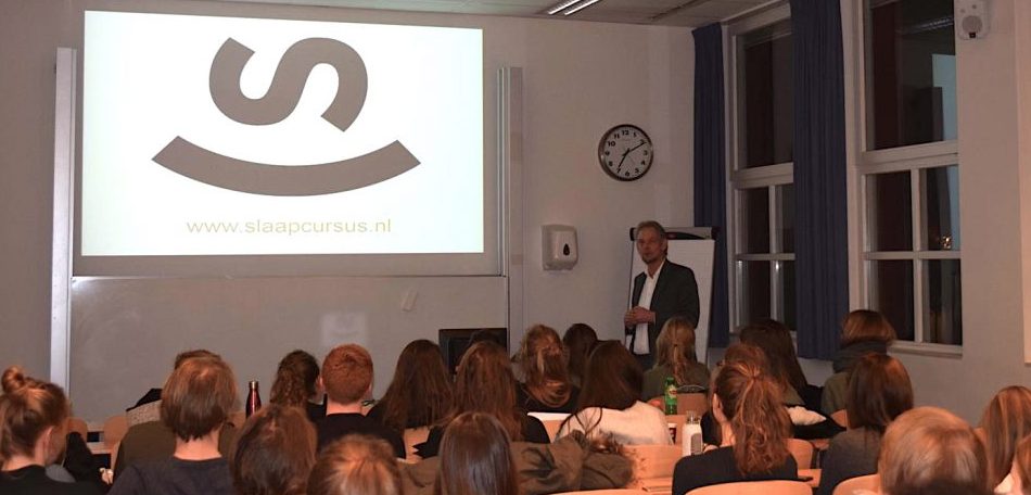 Slaapkwaliteit werknemers. Masterclass over slaap en slaapproblemen. Rijks Universiteit Groningen Slaapkwaliteit werknemers. Masterclass over slaap en slaapproblemen. Rijks Universiteit Groningen